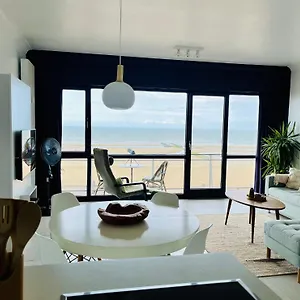 https://panoramic-seaview-apartment-oostende.bruges-hotels.info