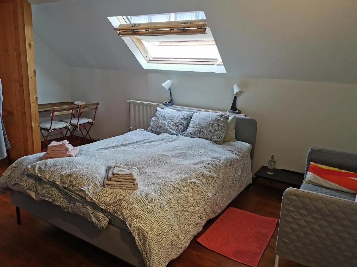 Ostend Backpackers Lodge